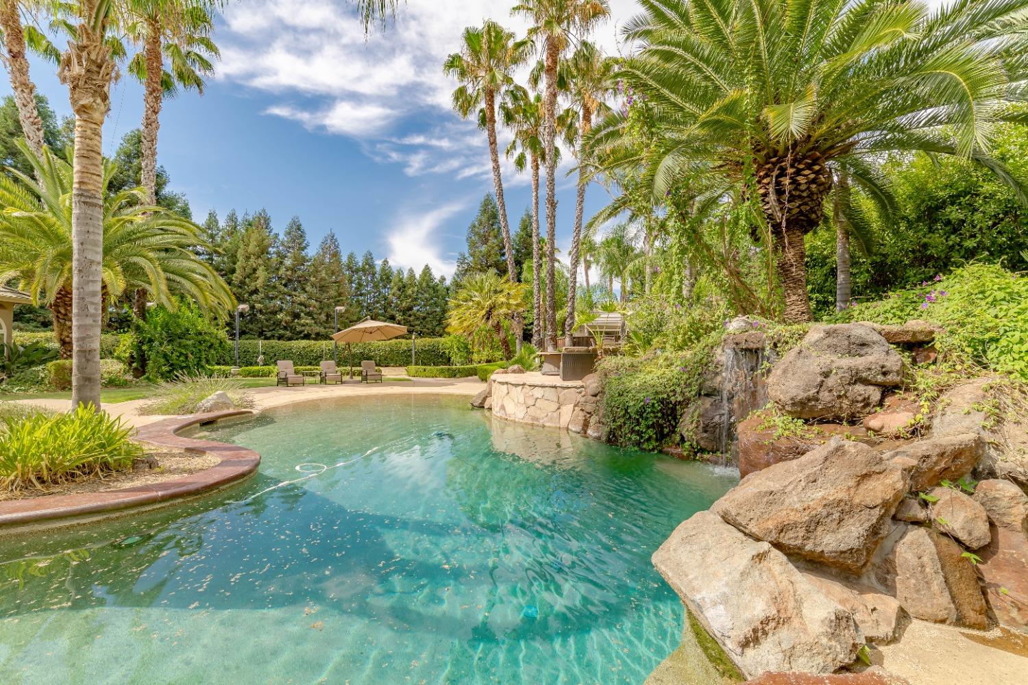 2563 Shadowfax Lane