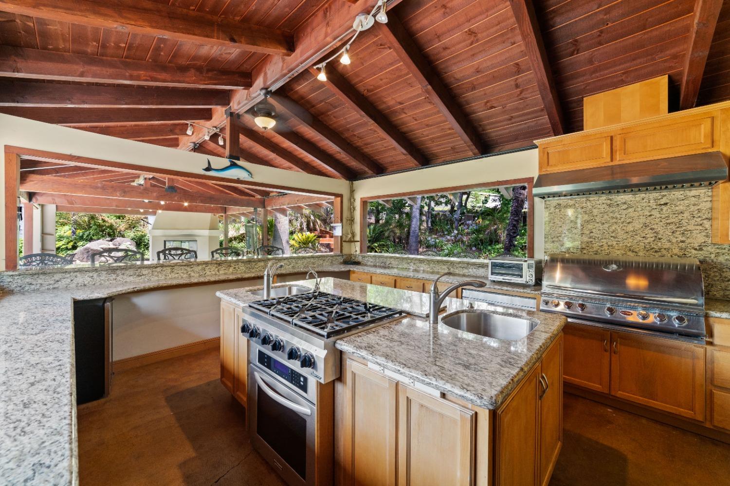 2563 Shadowfax Lane
