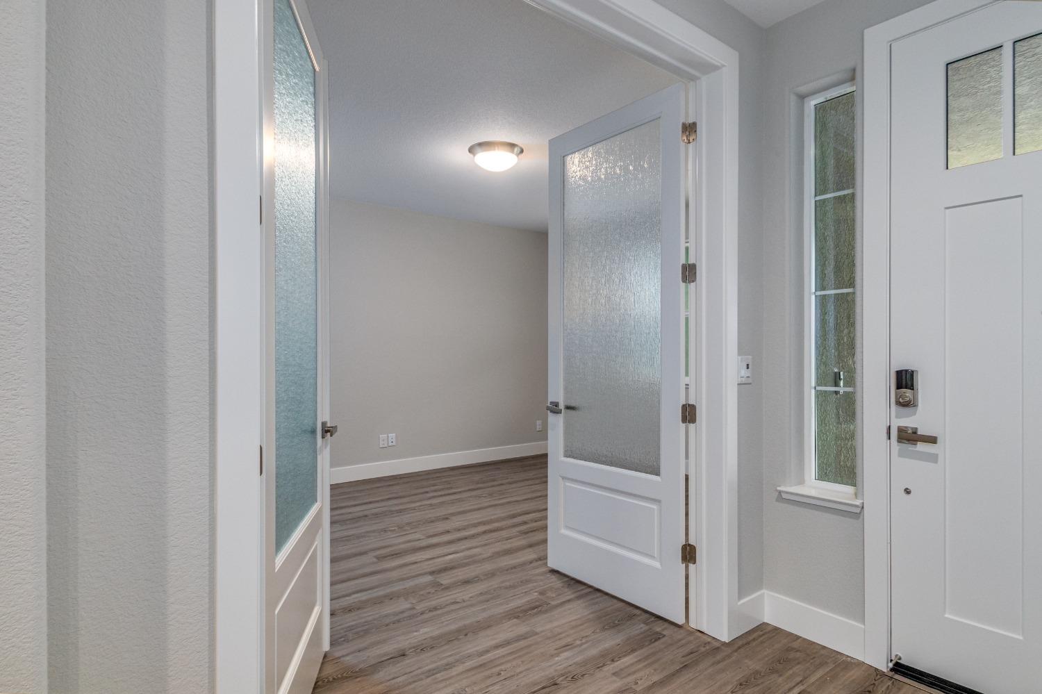 8865 Holly Oak Court