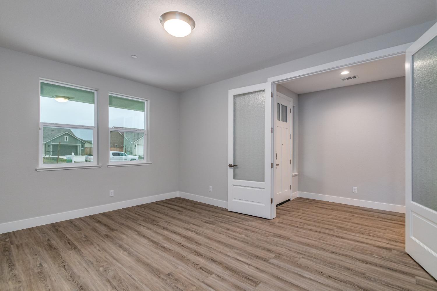 8865 Holly Oak Court