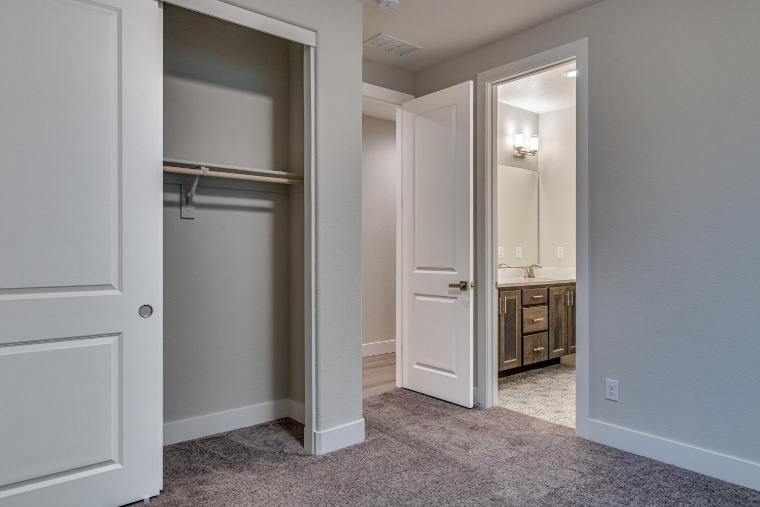 8865 Holly Oak Court