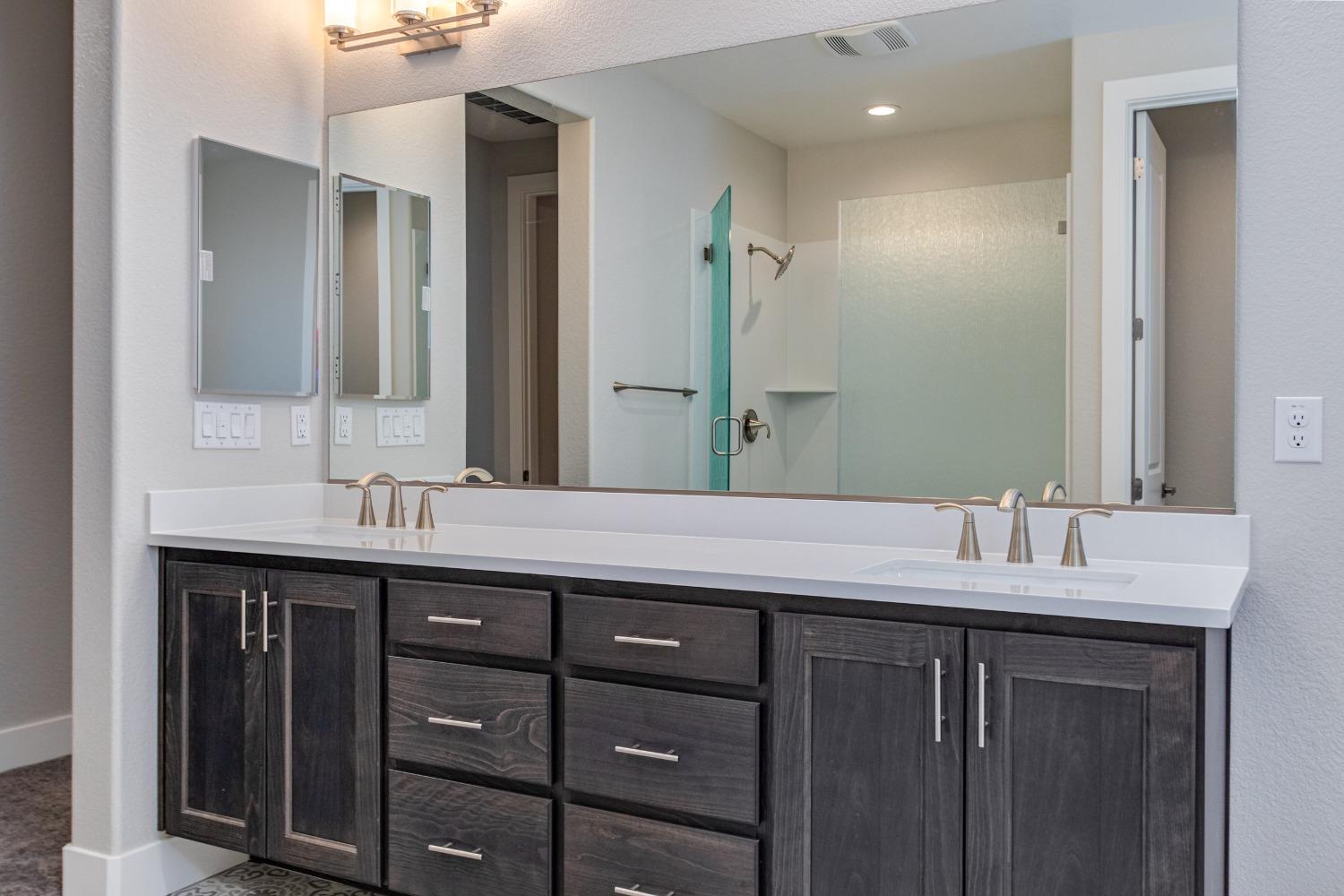 8865 Holly Oak Court