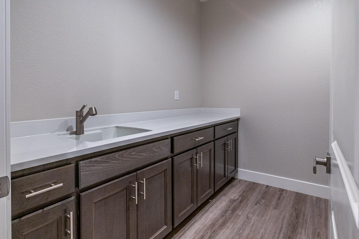 8865 Holly Oak Court