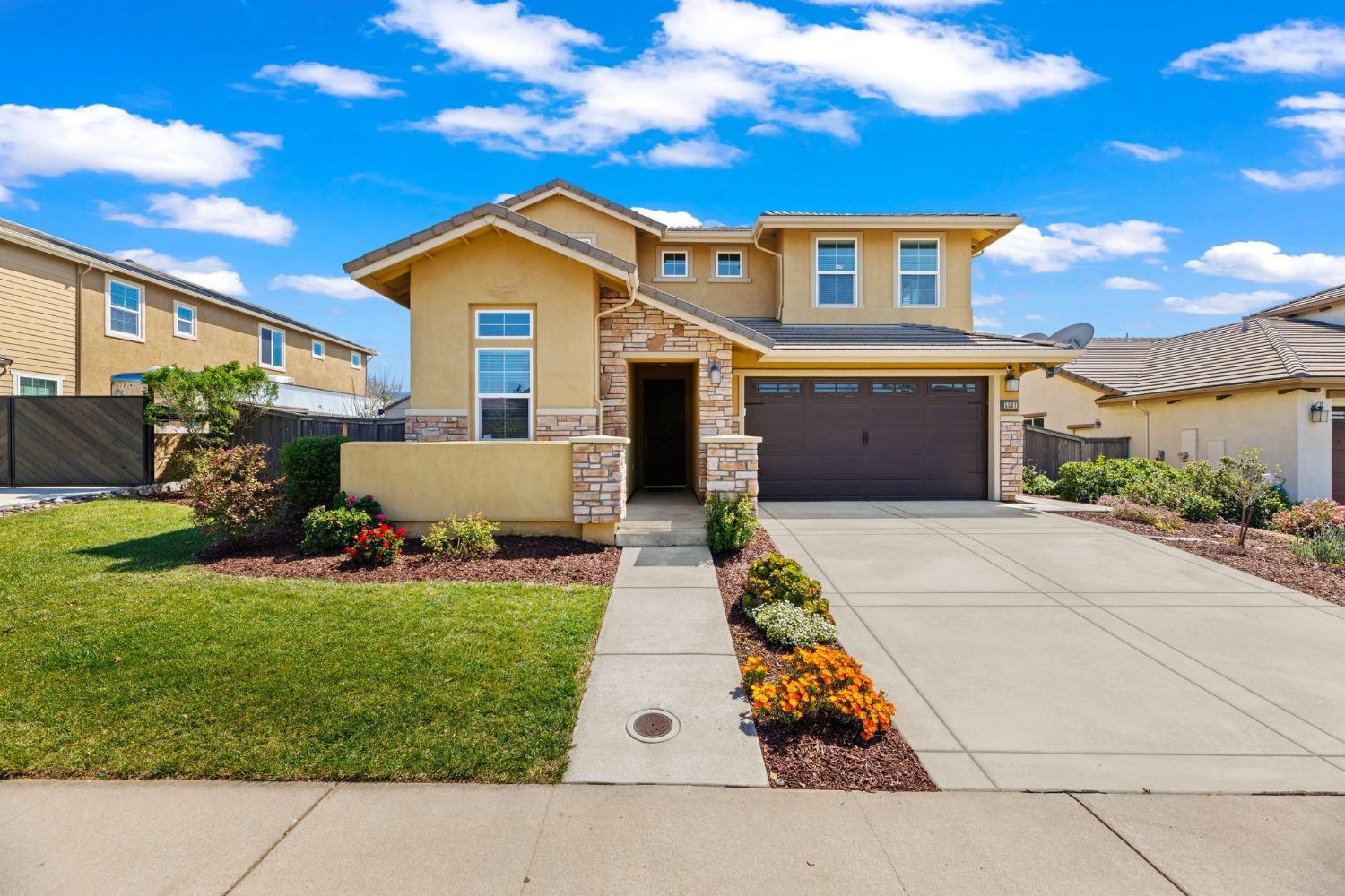5501 Crystal Cove Drive