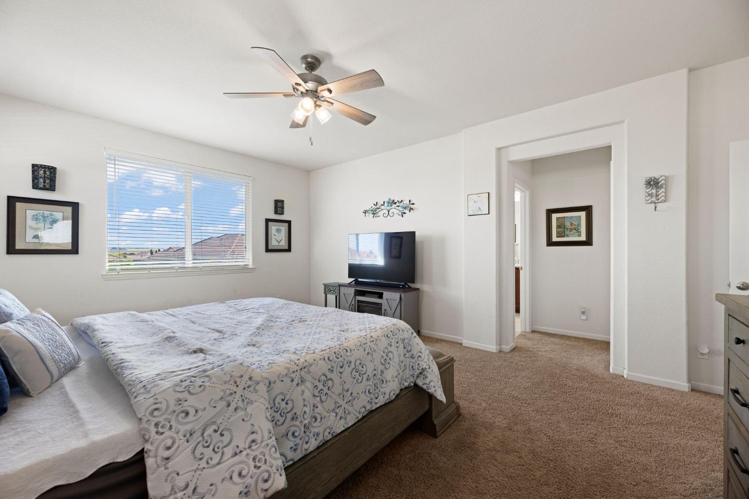 5501 Crystal Cove Drive