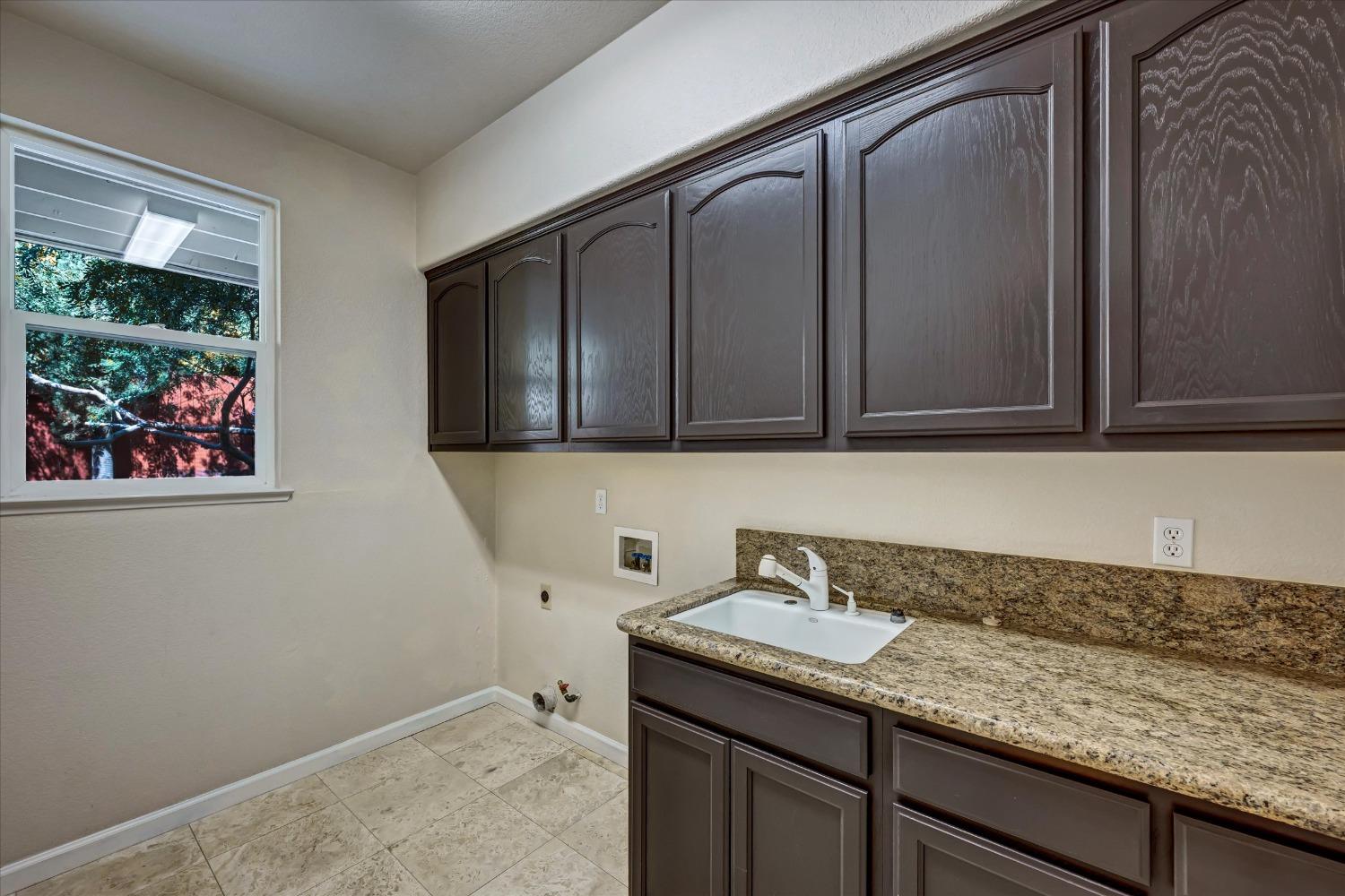 9860 Summerset Court