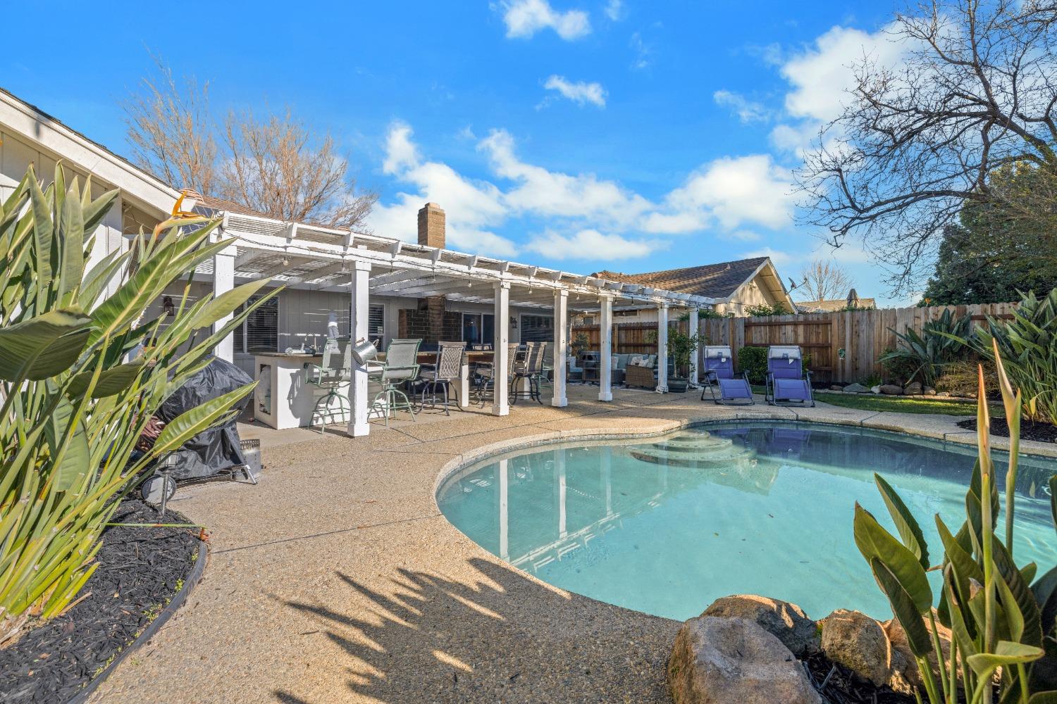 9314 Dovewood Court