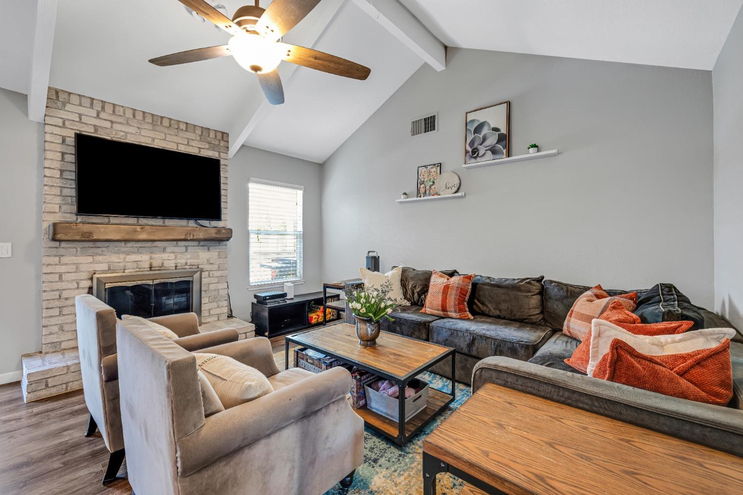 9314 Dovewood Court