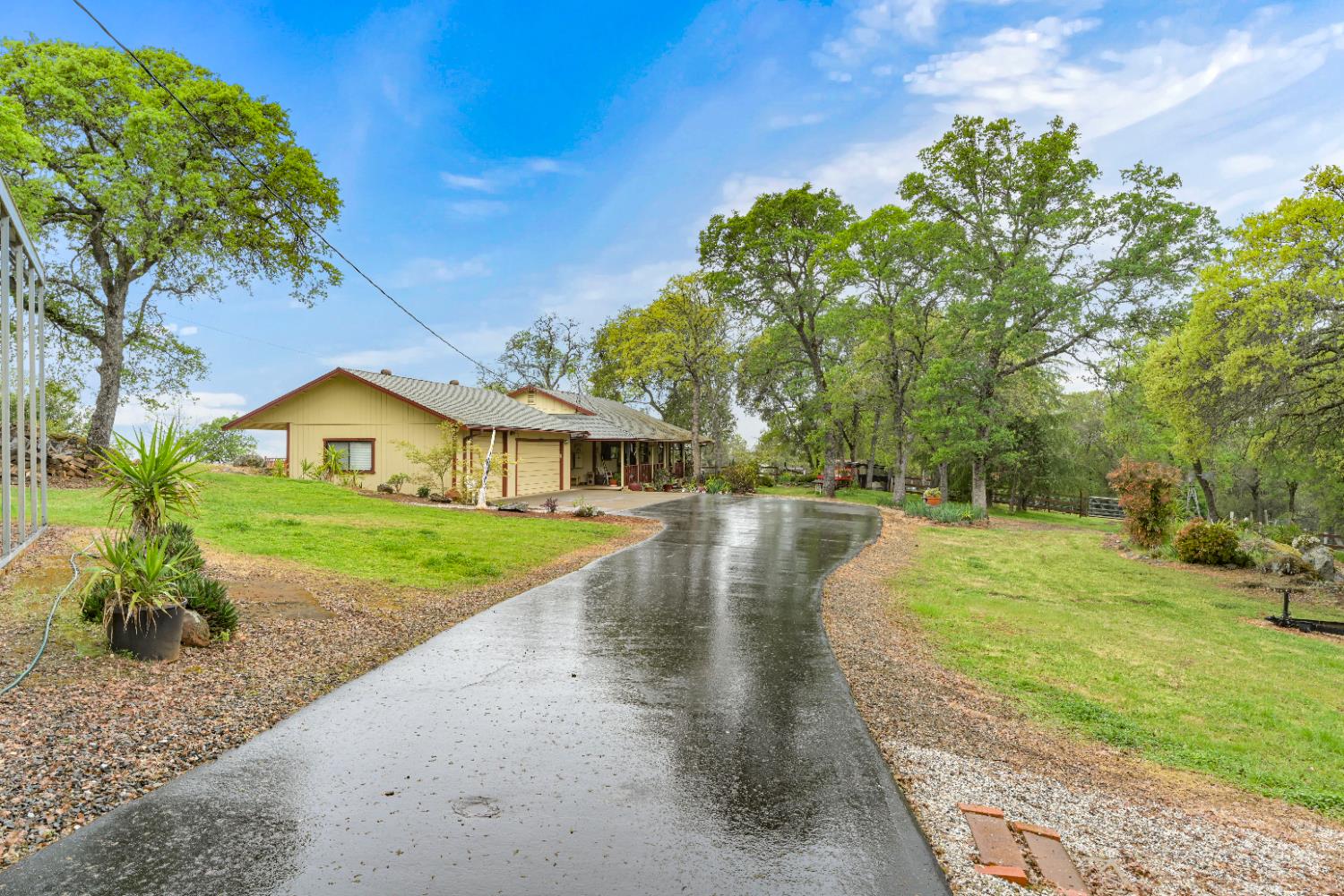 6761 Gild Creek Road