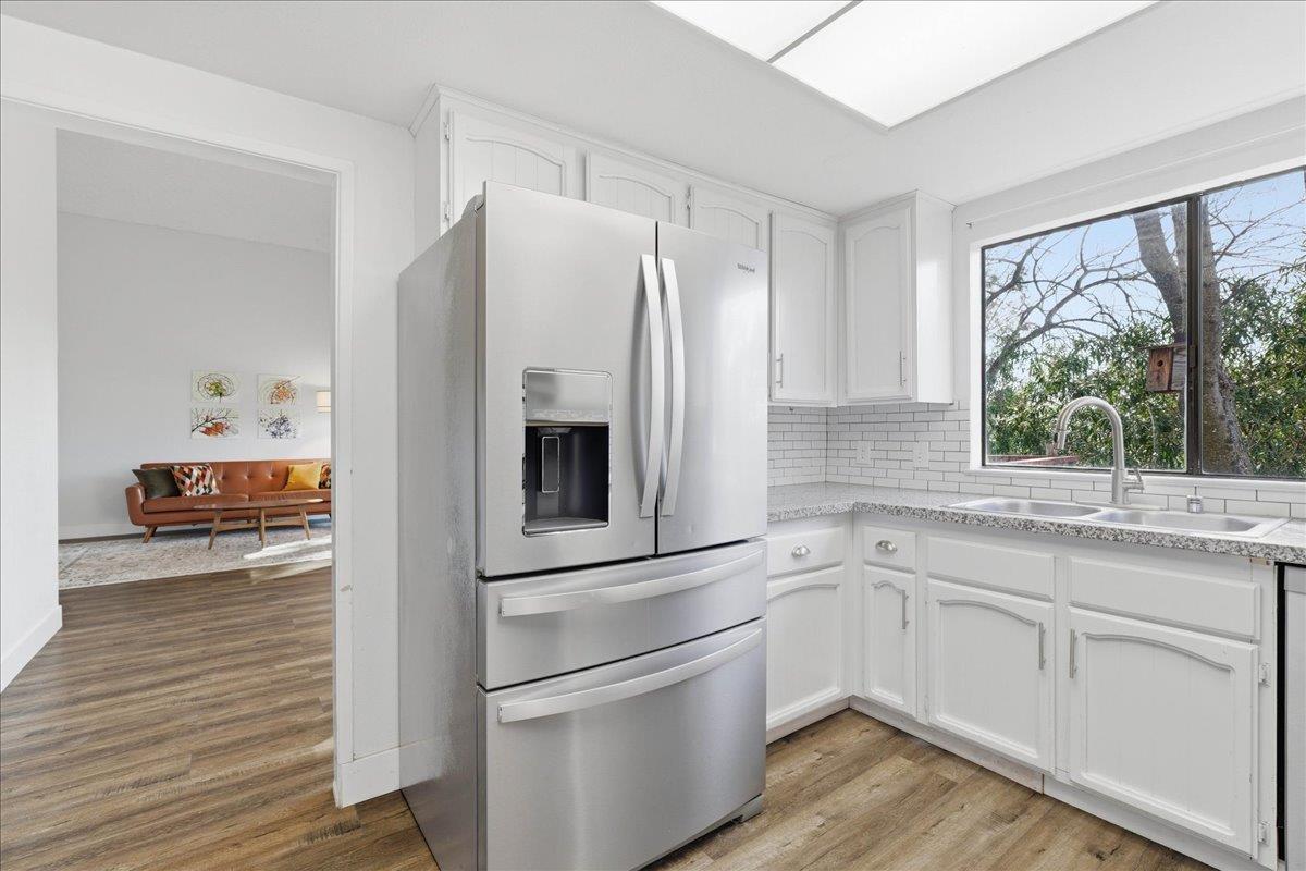 2836 La Crescenta Drive