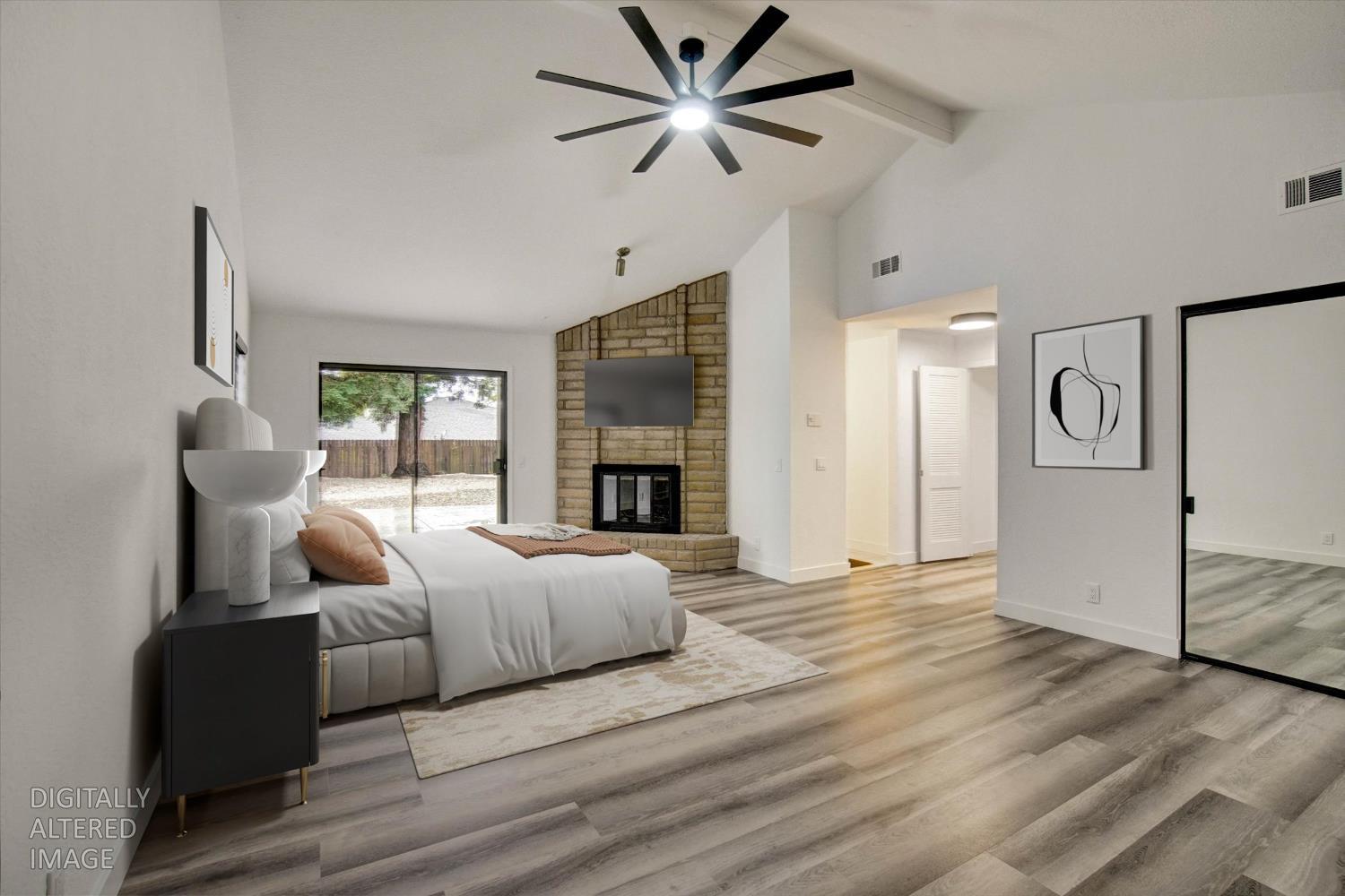 144 W Gold Creek Circle