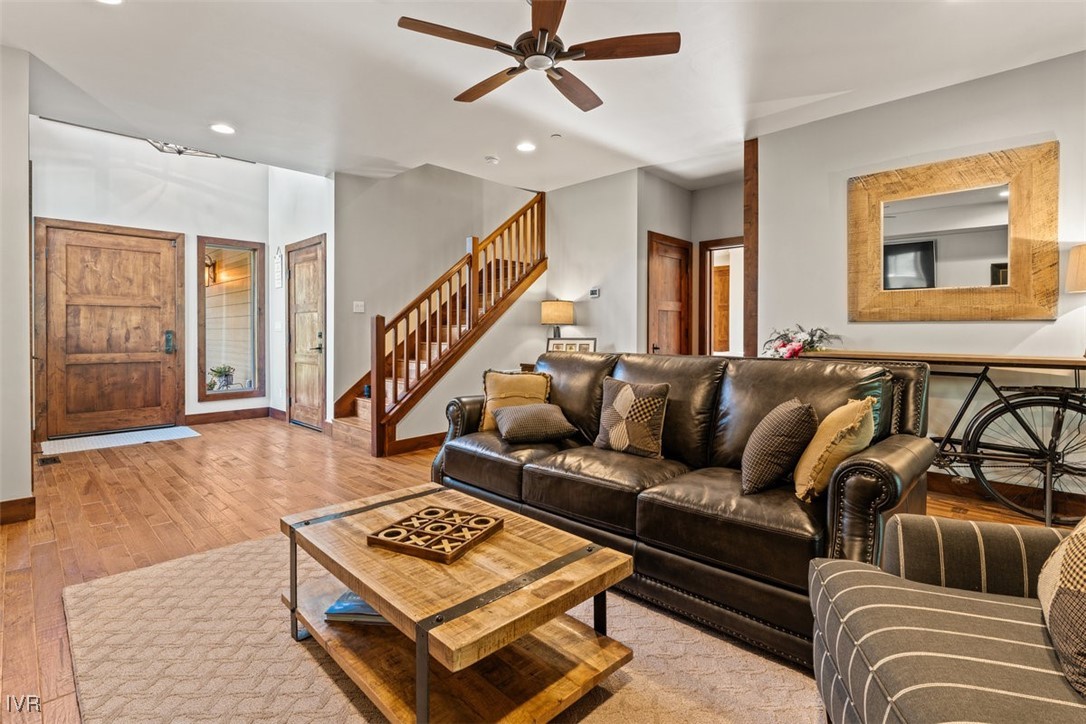 2204 Lands End Drive