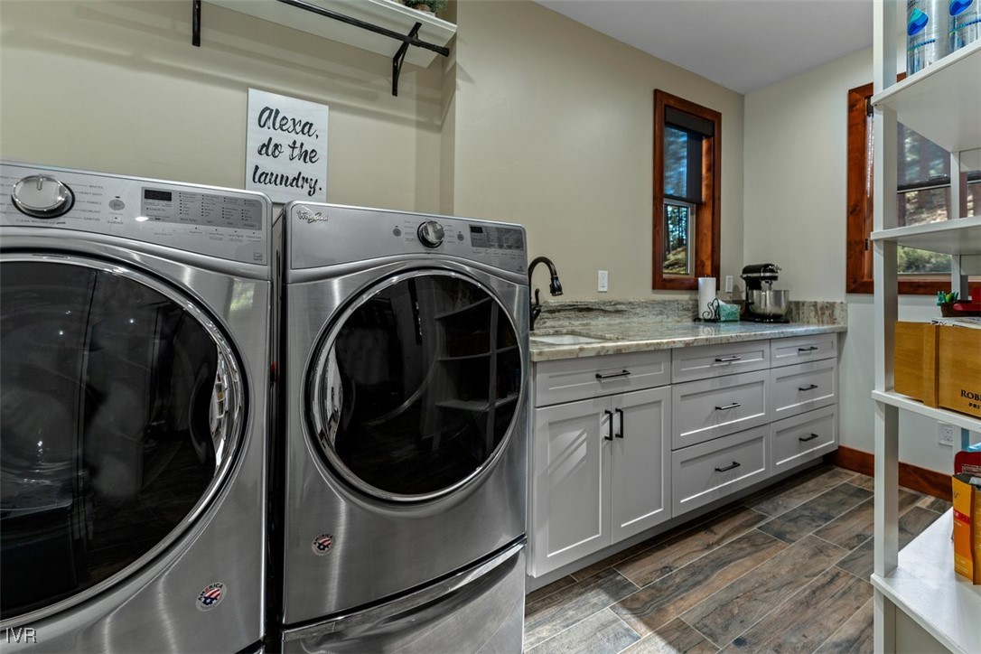 2204 Lands End Drive