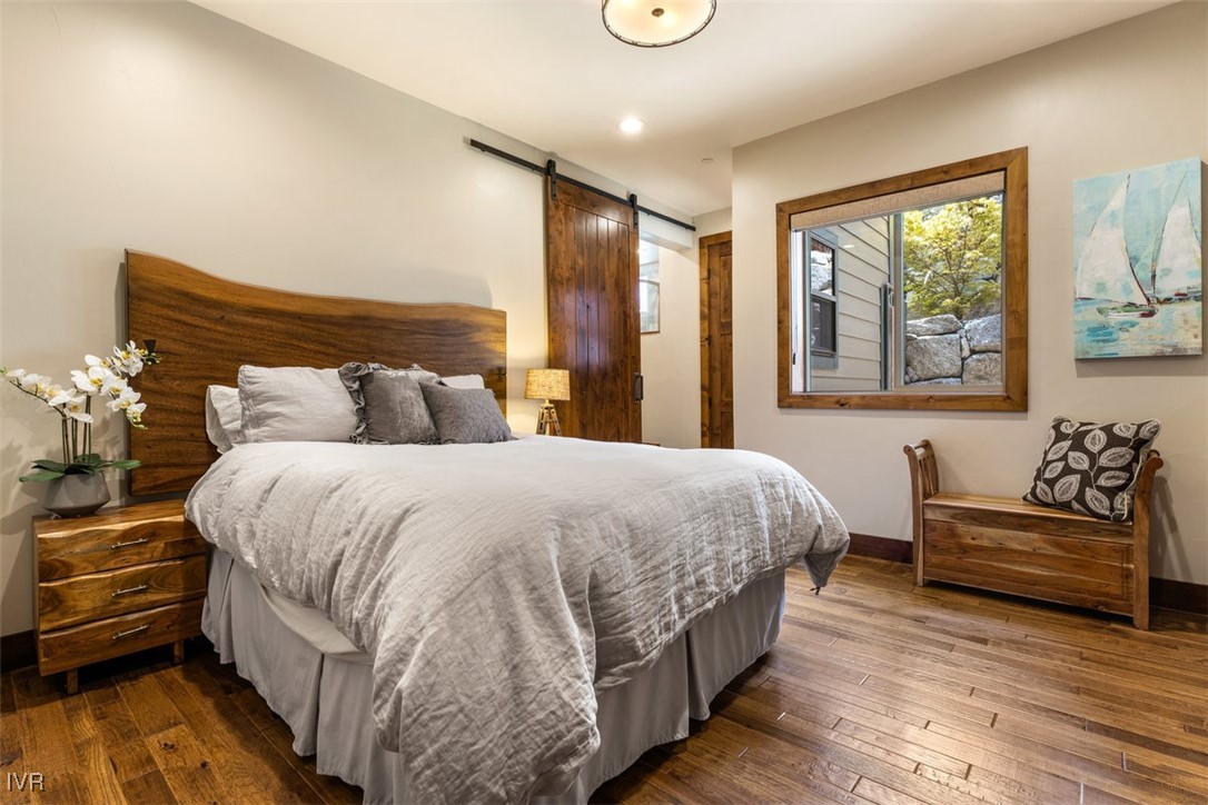 2204 Lands End Drive