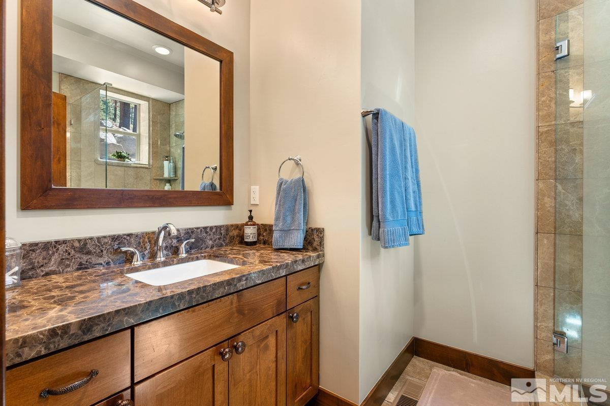 2204 Lands End Drive