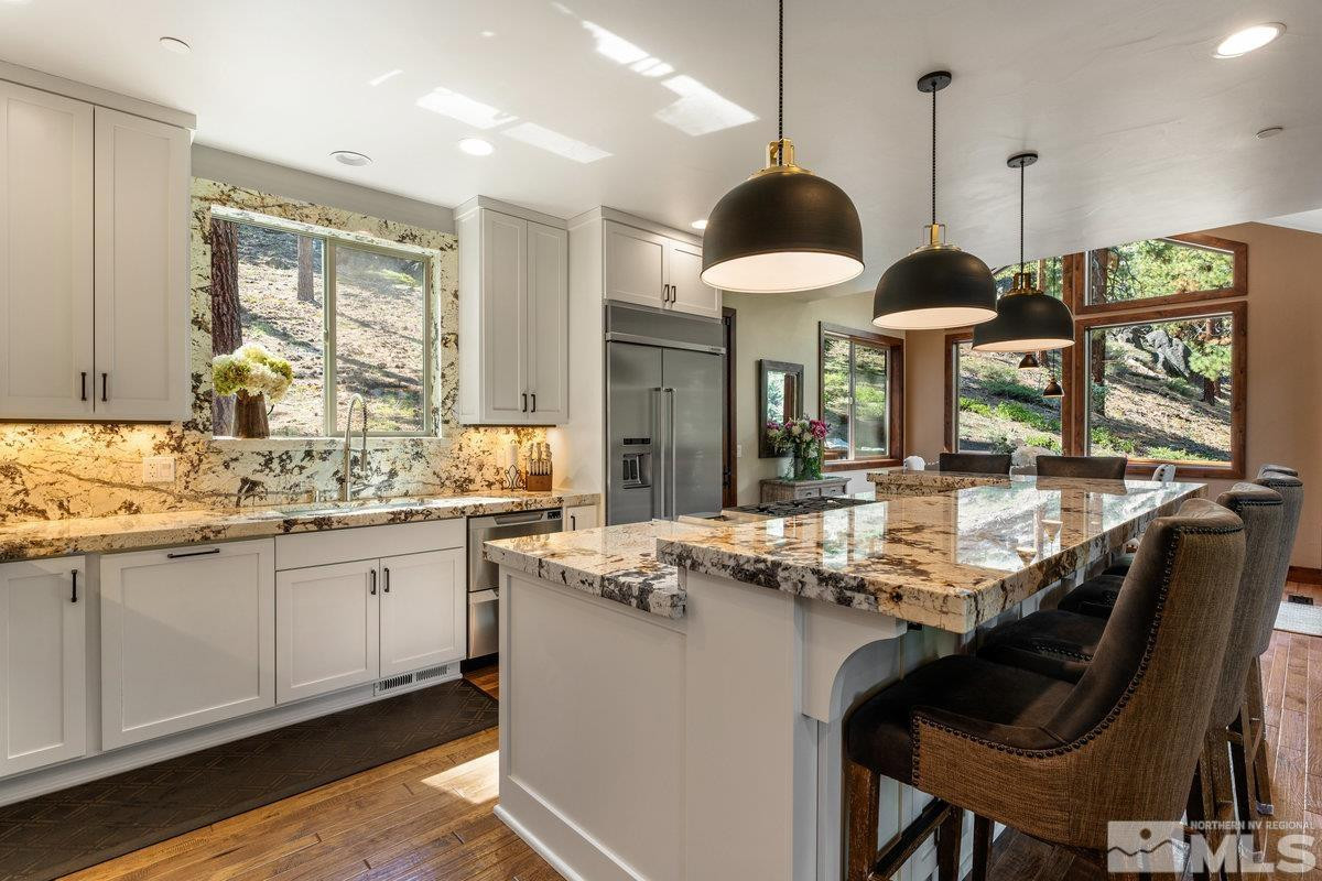 2204 Lands End Drive