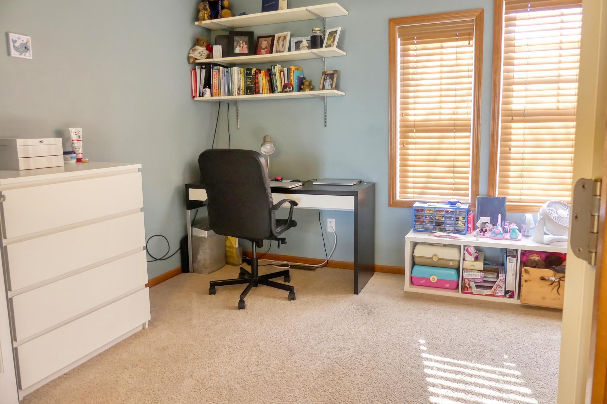 10797 Kingsfield Lane