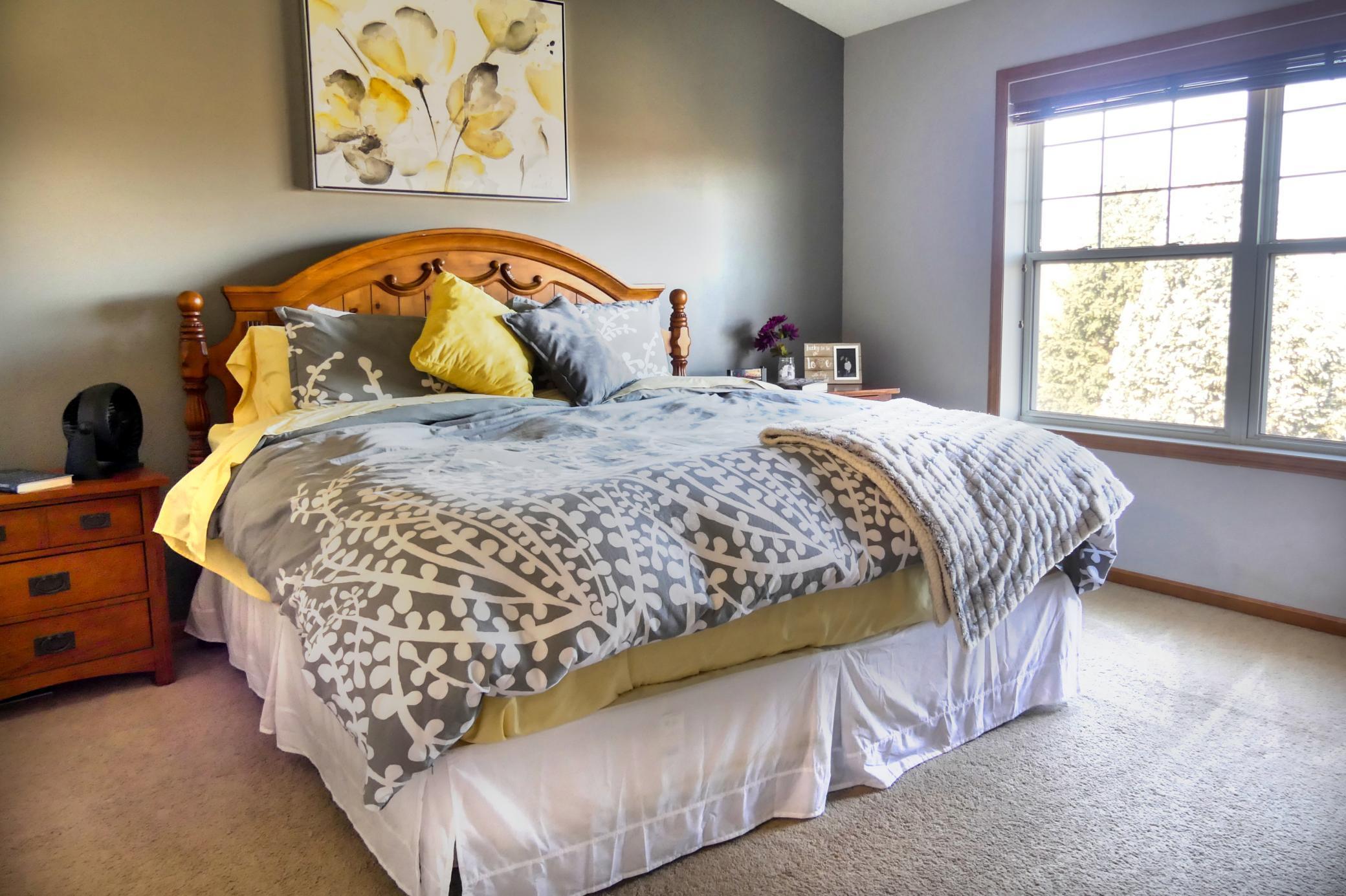 10797 Kingsfield Lane