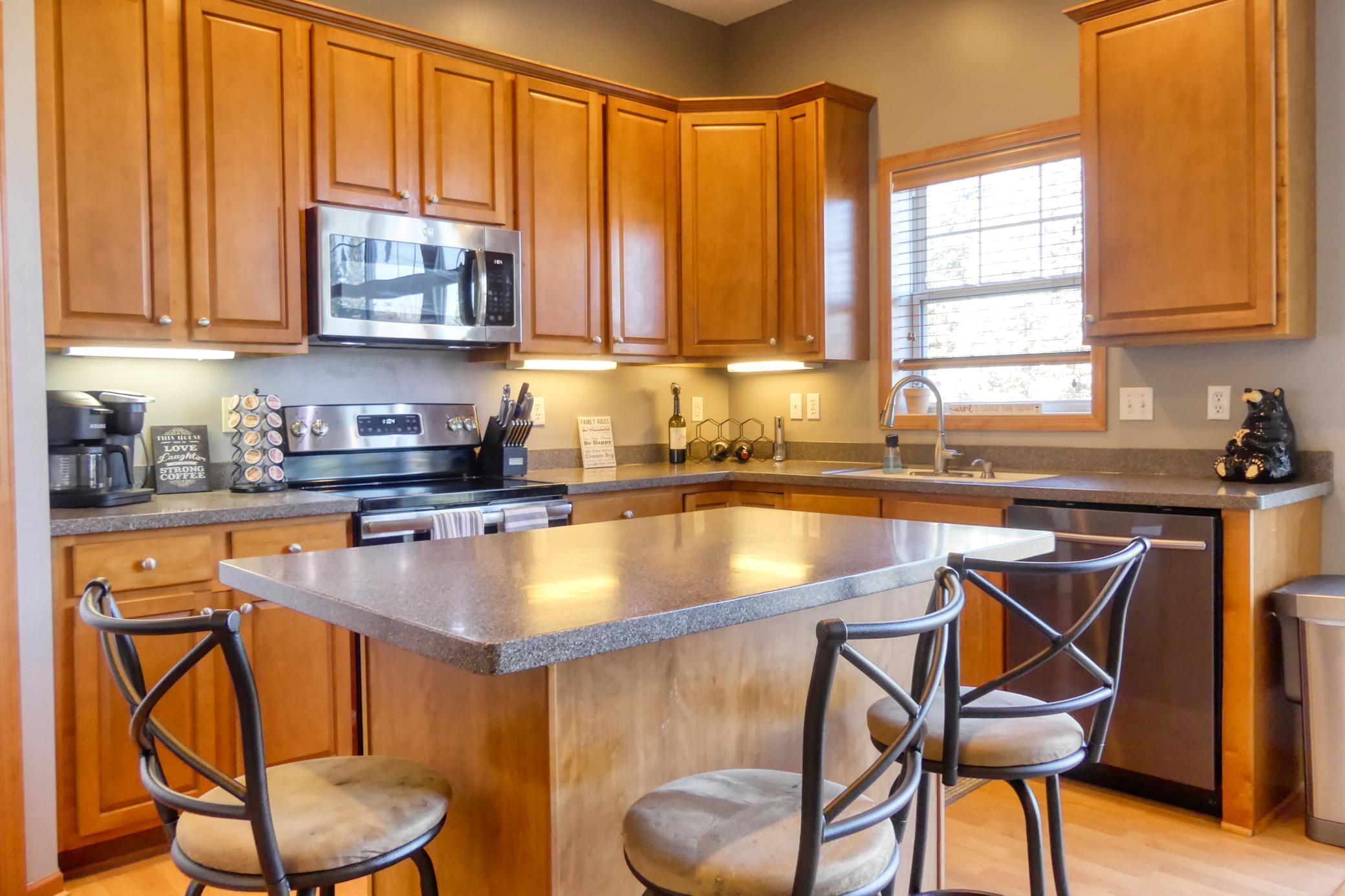 10797 Kingsfield Lane