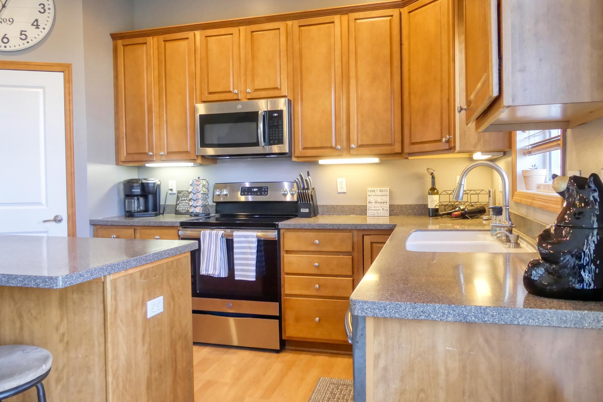 10797 Kingsfield Lane