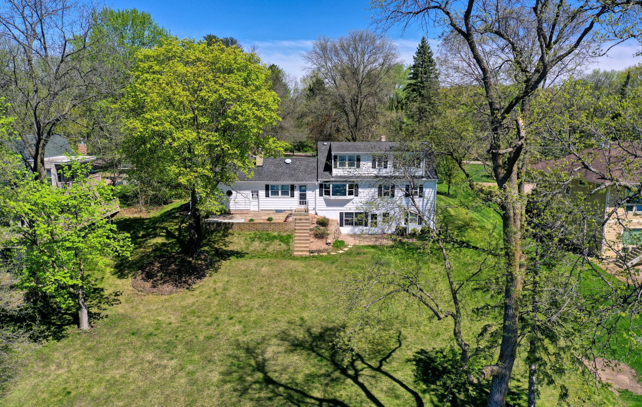 9003 N Shore Trail N