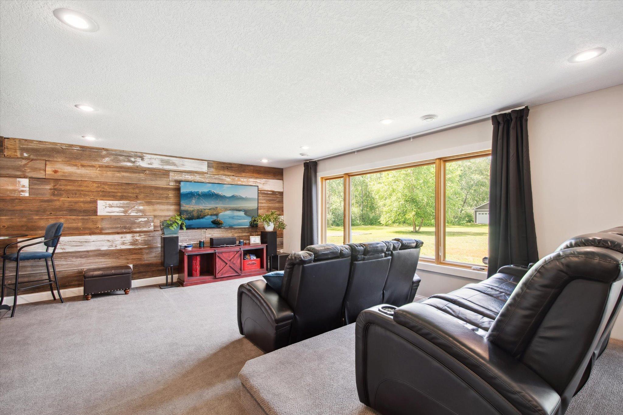 24778 Esquire Boulevard