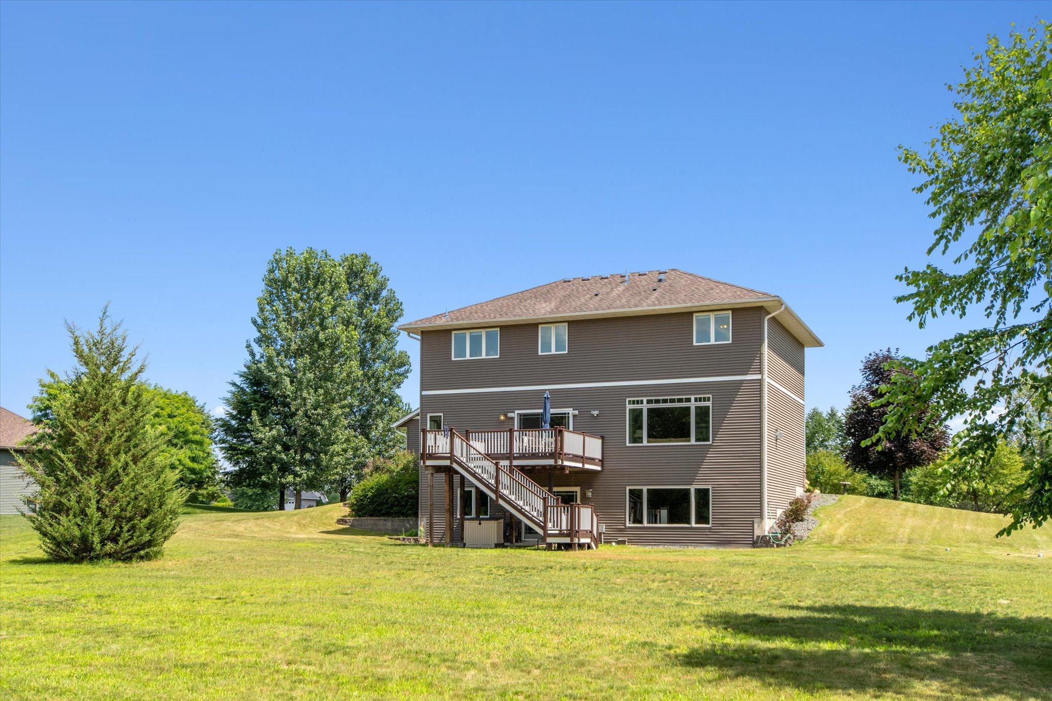 24778 Esquire Boulevard