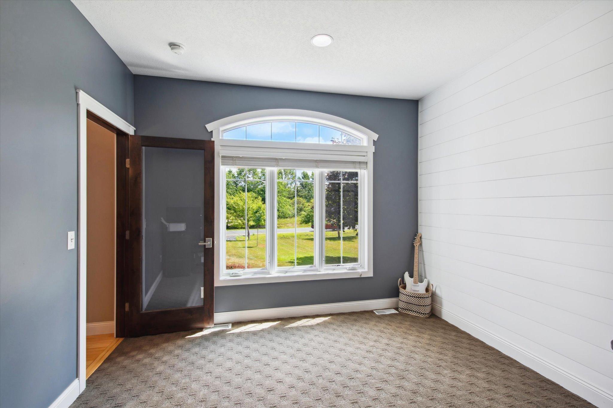 24778 Esquire Boulevard