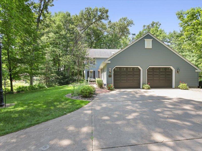 9429 Jewel Lane Court N