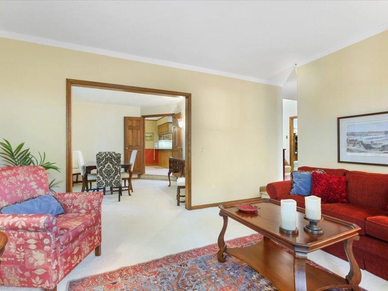 9429 Jewel Lane Court N