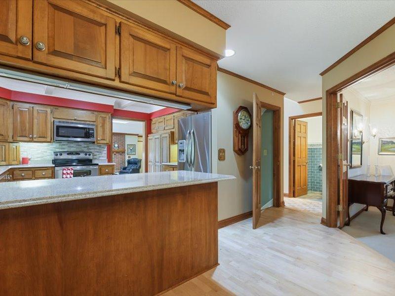 9429 Jewel Lane Court N