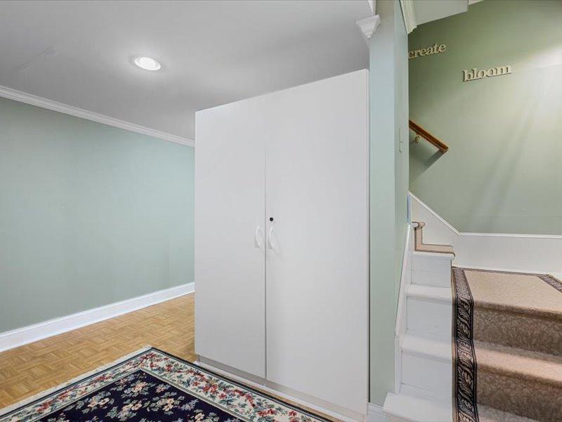 9429 Jewel Lane Court N