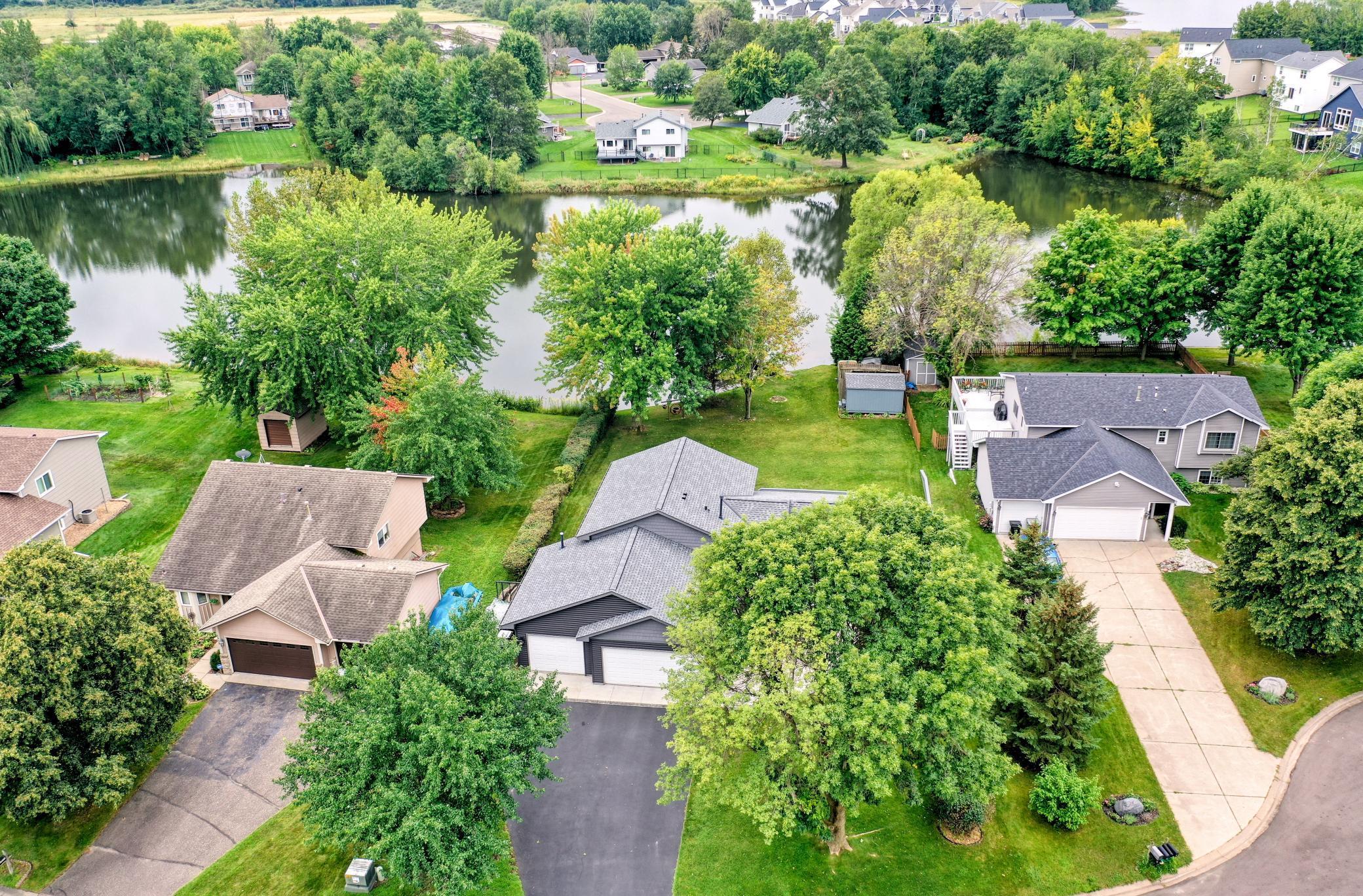 5925 Freeland Court N