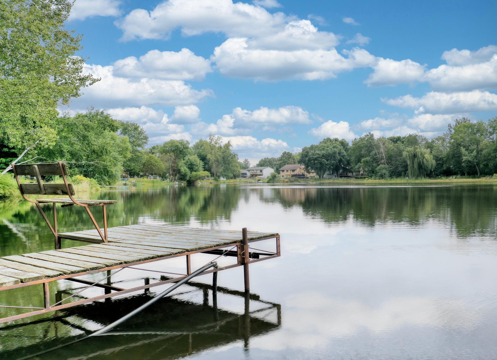 5925 Freeland Court N