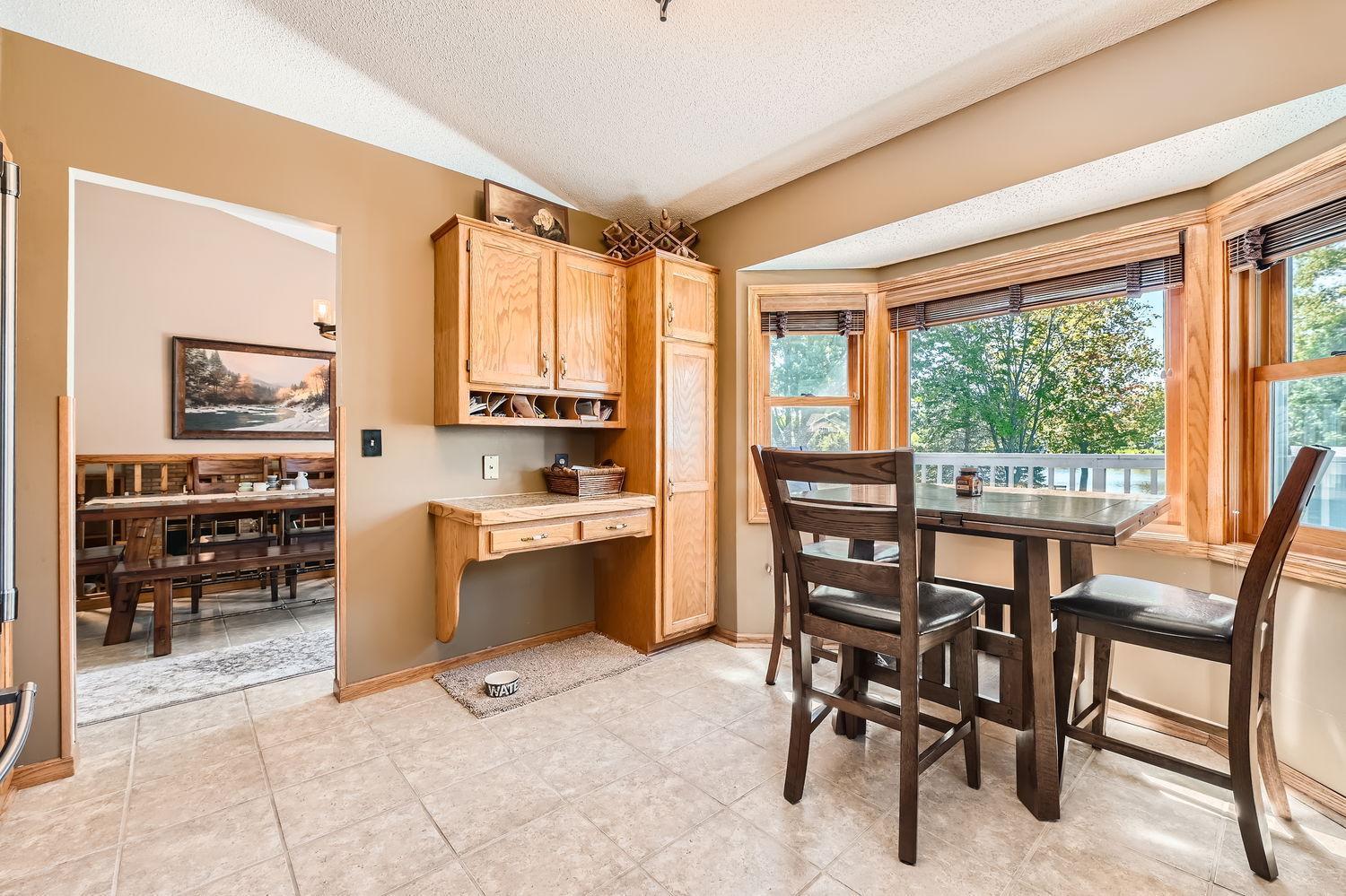 5925 Freeland Court N