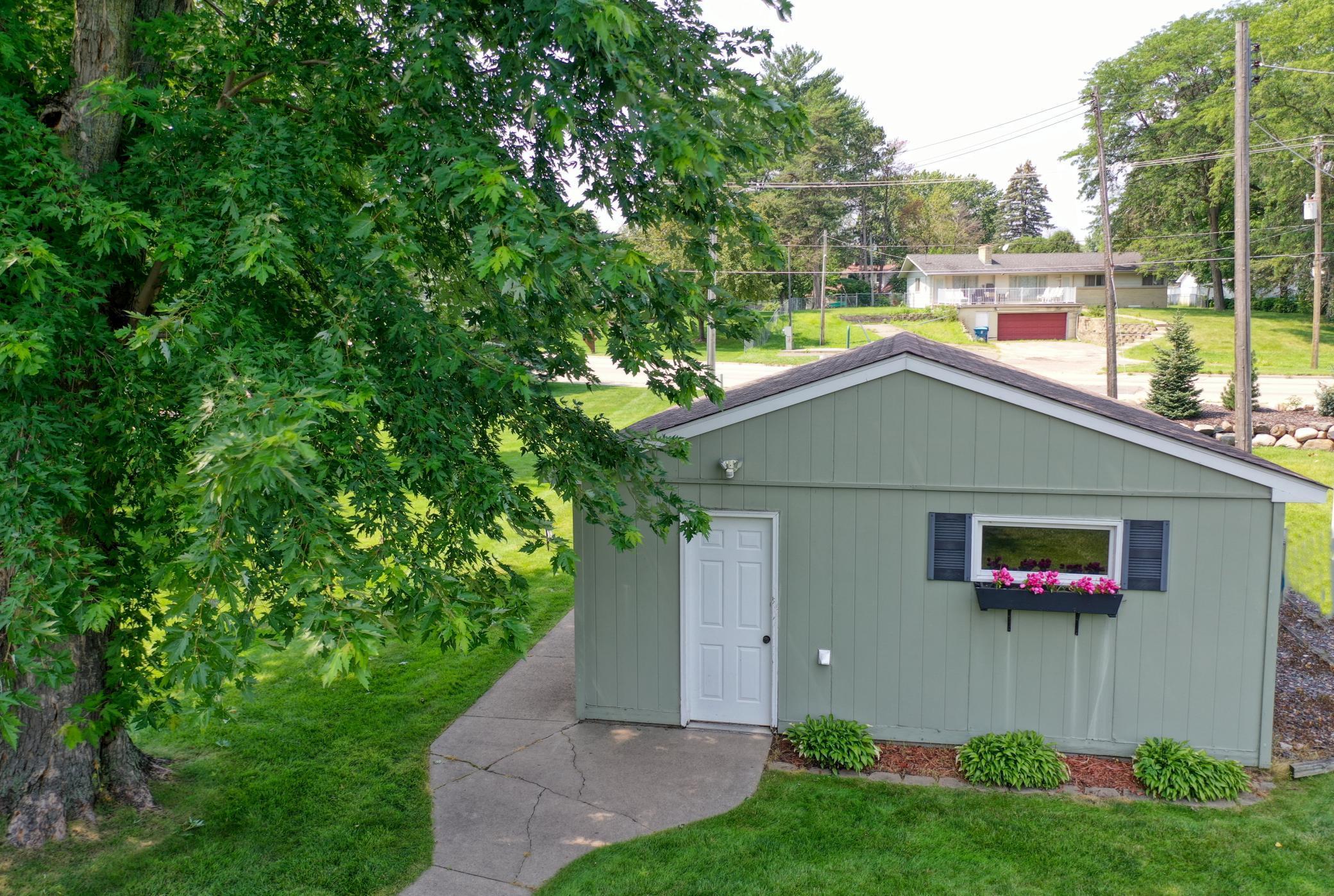 655 N Shore Drive