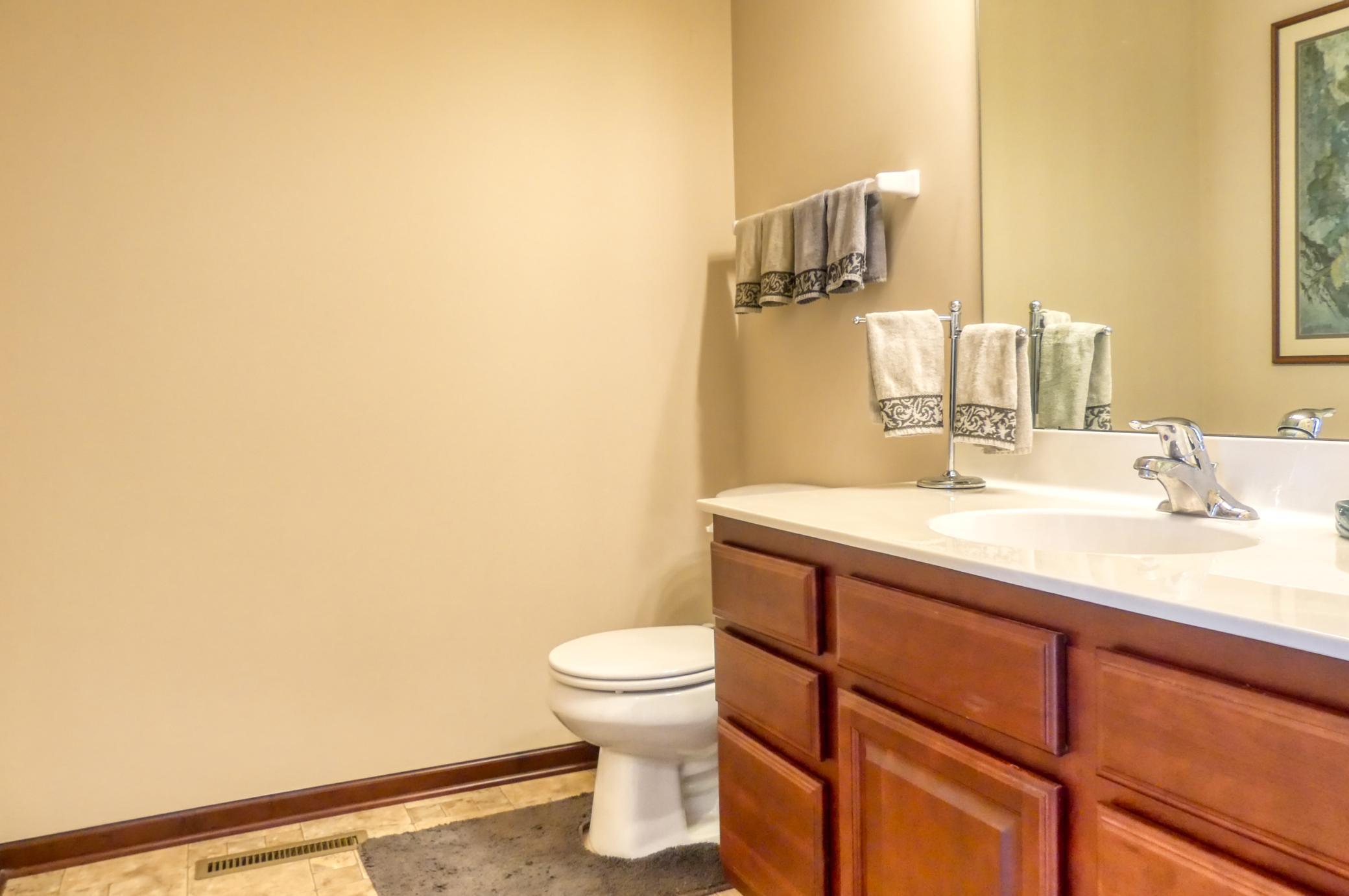 20575 Everton Court N Court