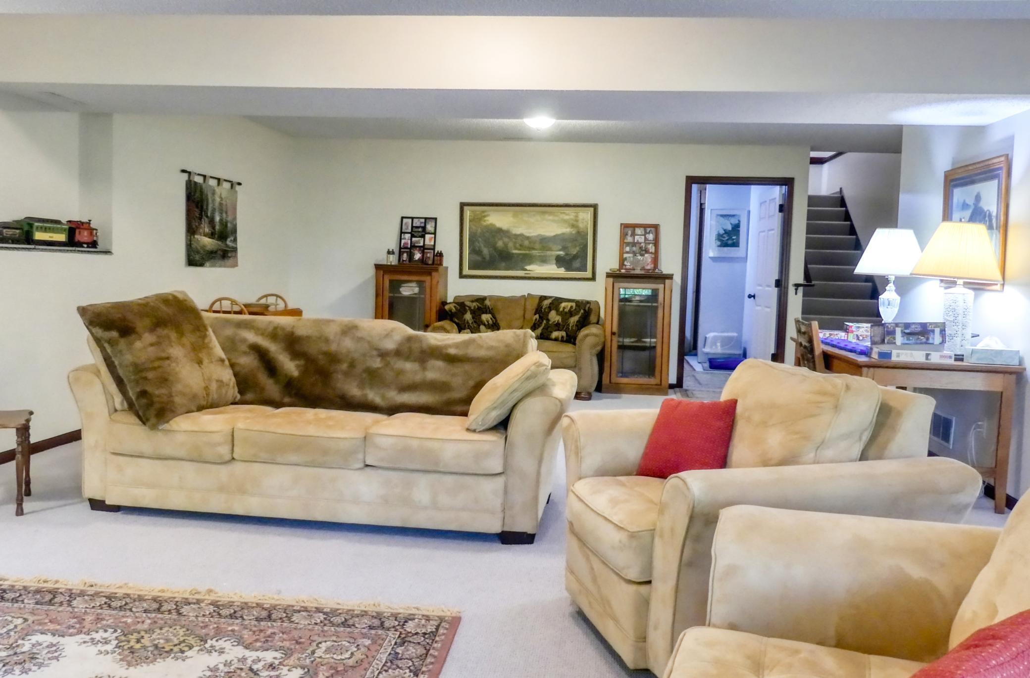 20575 Everton Court N Court