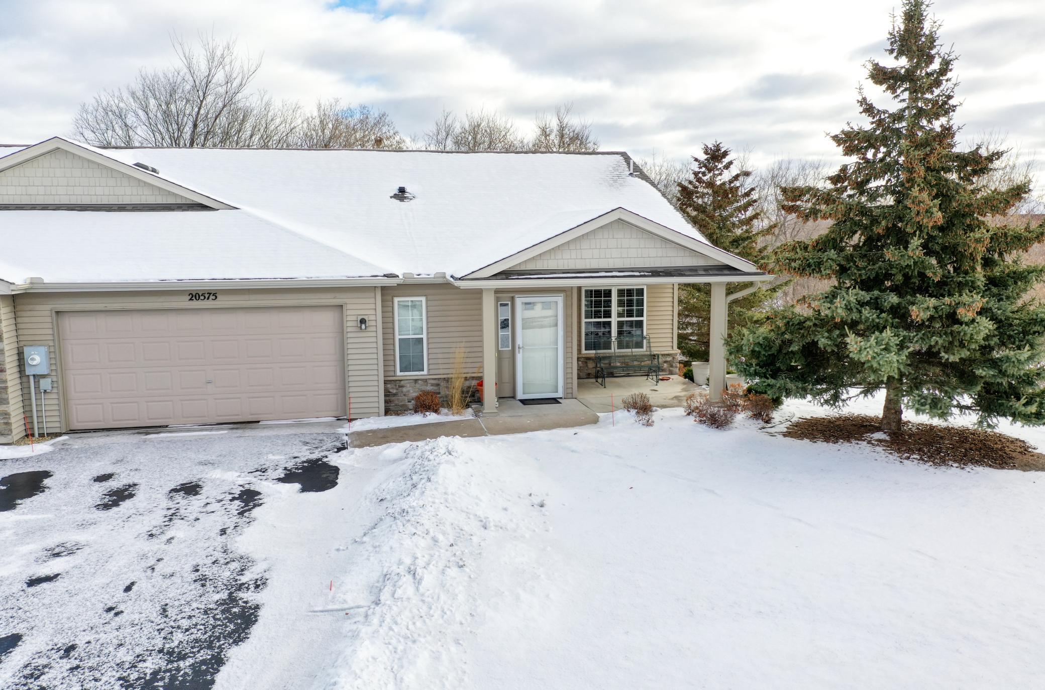 20575 Everton Court N Court