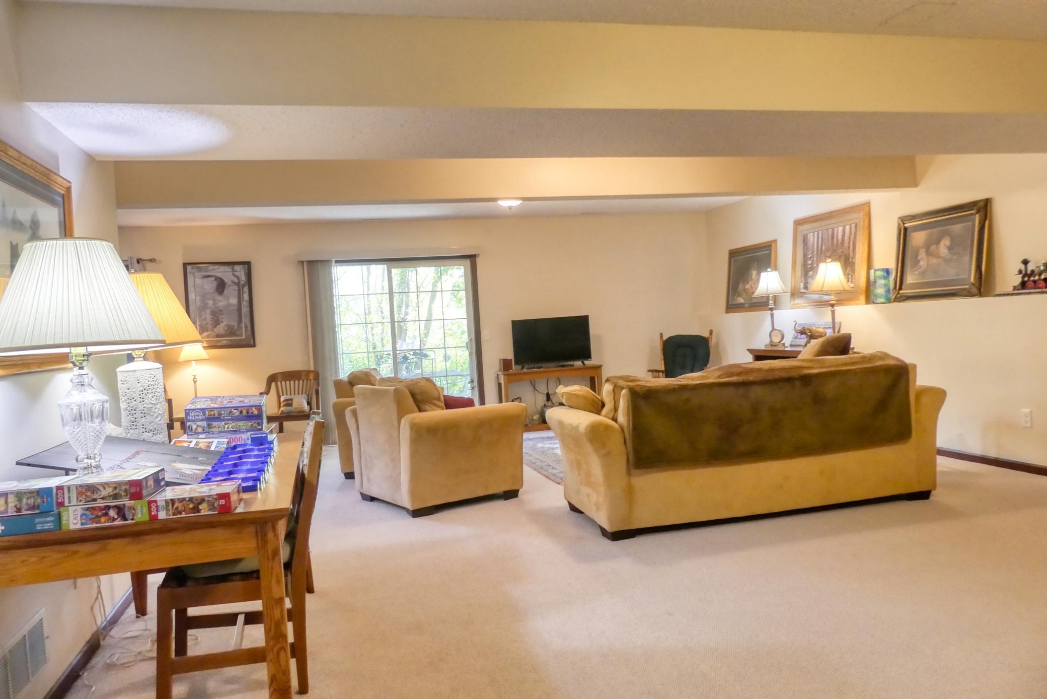 20575 Everton Court N Court