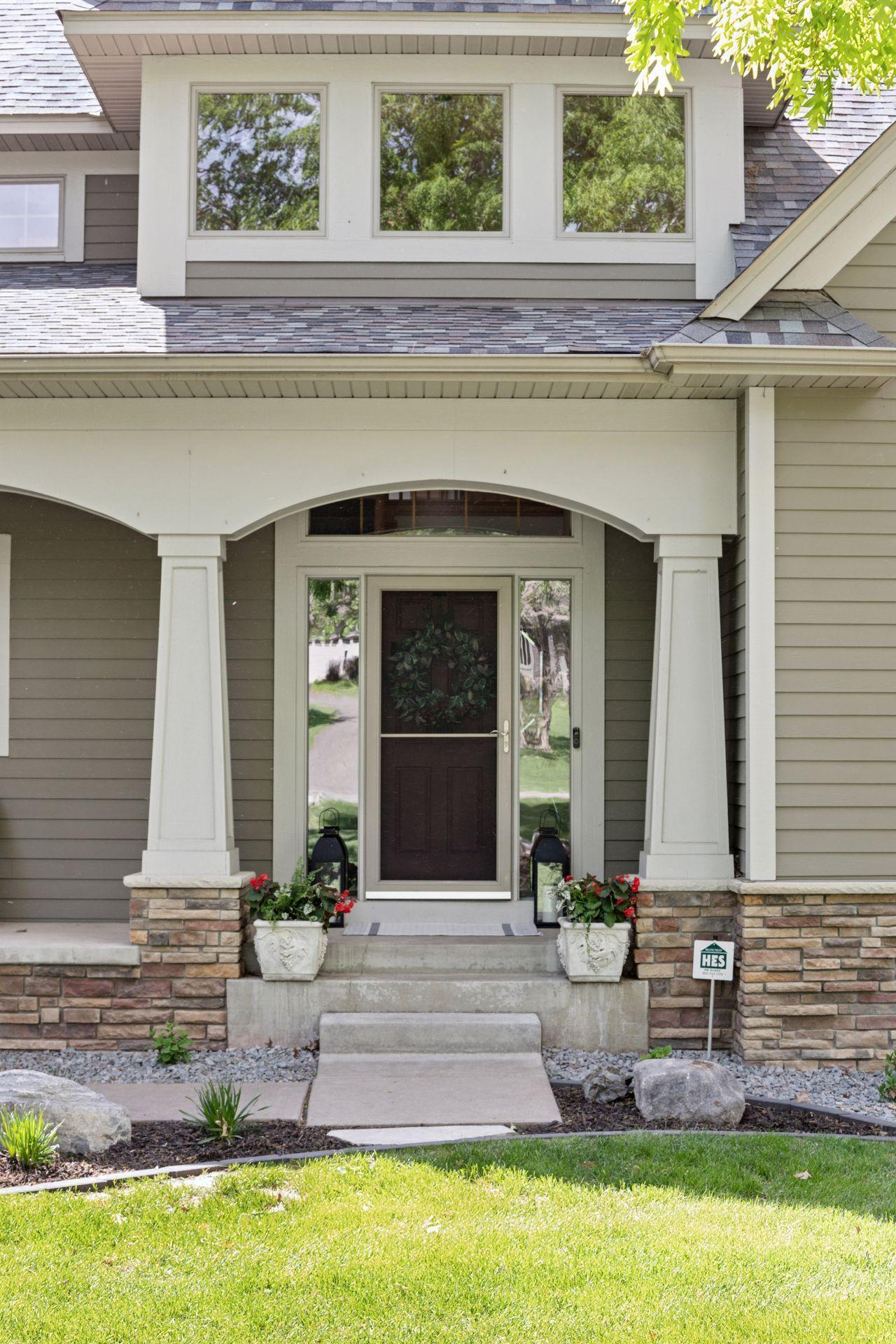 3 Hillcrest Drive