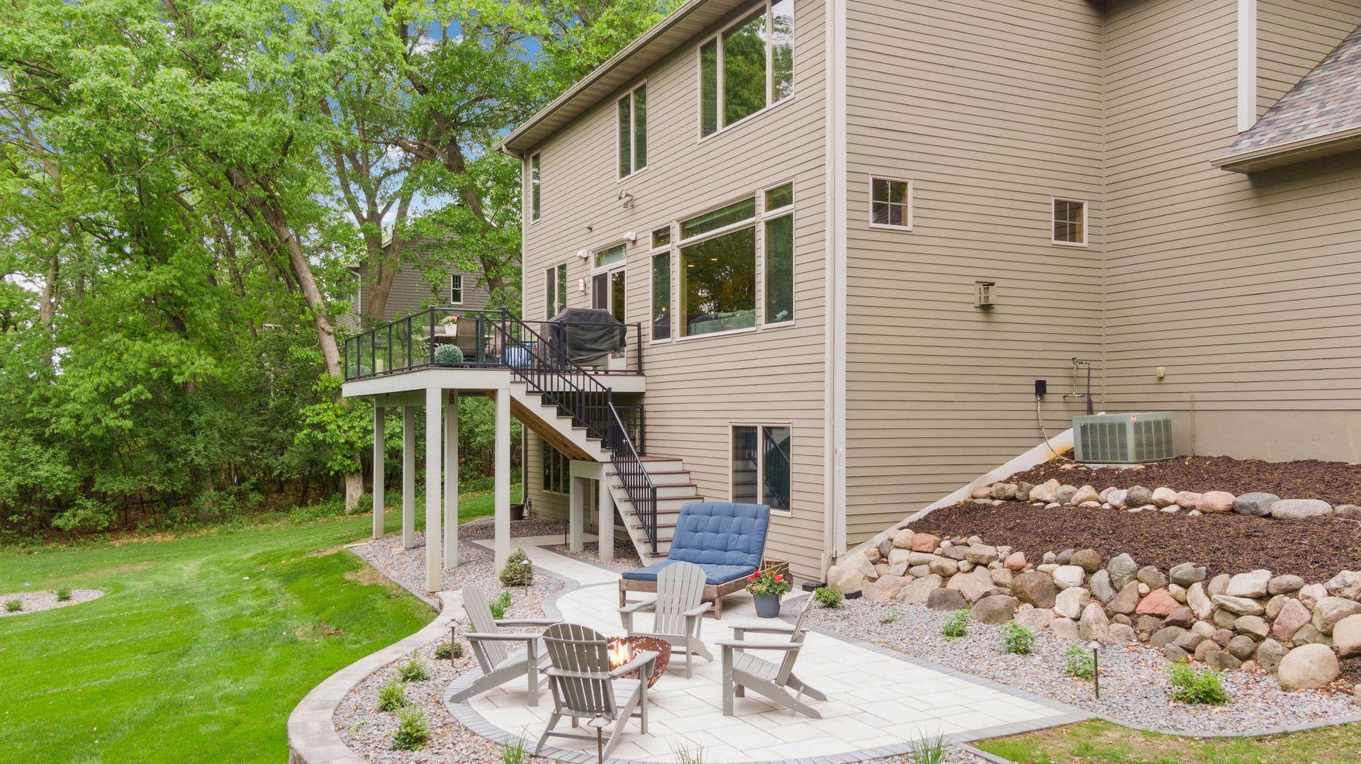 3 Hillcrest Drive