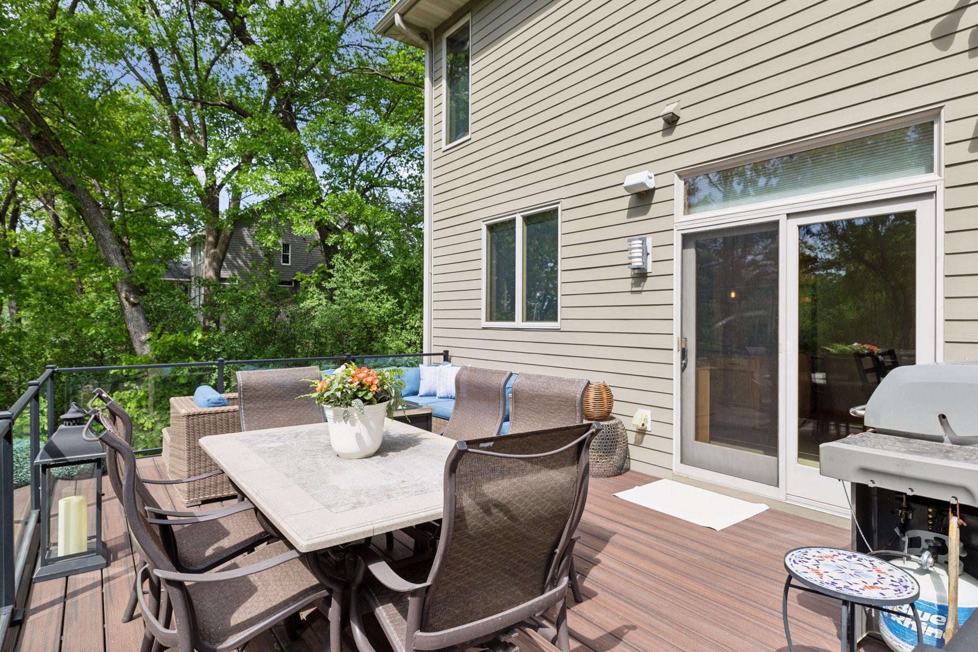 3 Hillcrest Drive