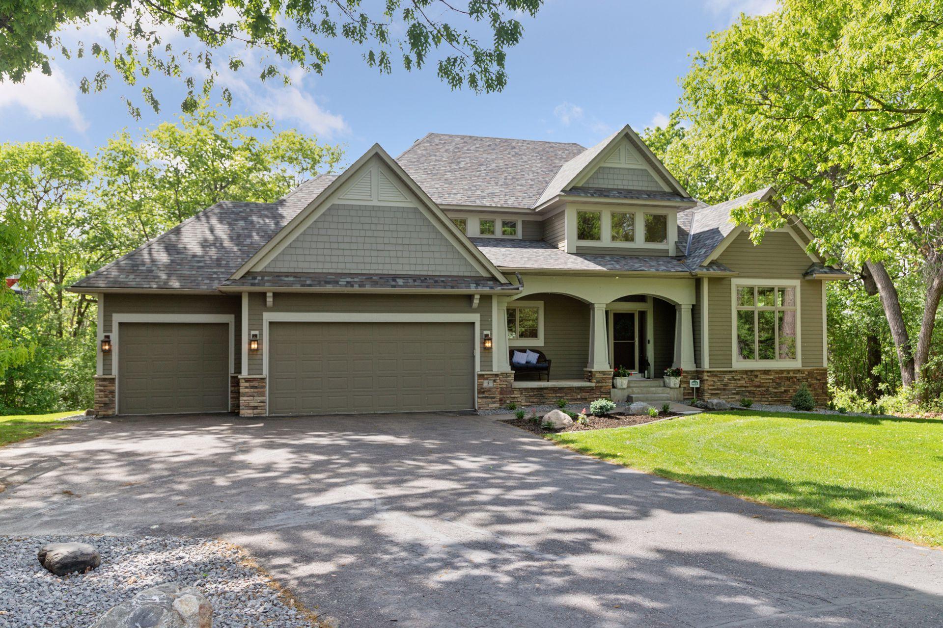 3 Hillcrest Drive