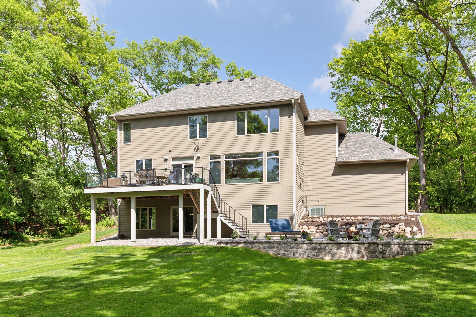 3 Hillcrest Drive