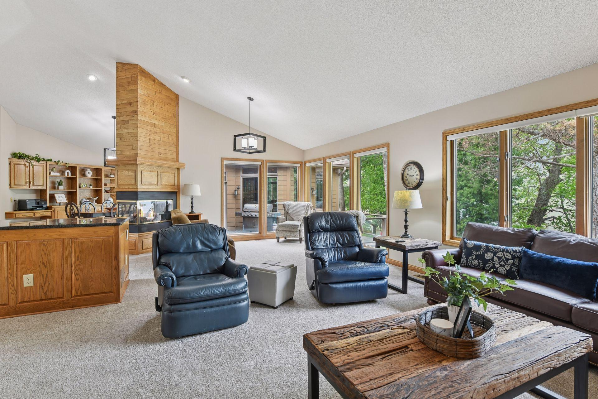 21273 Floral Bay Drive N