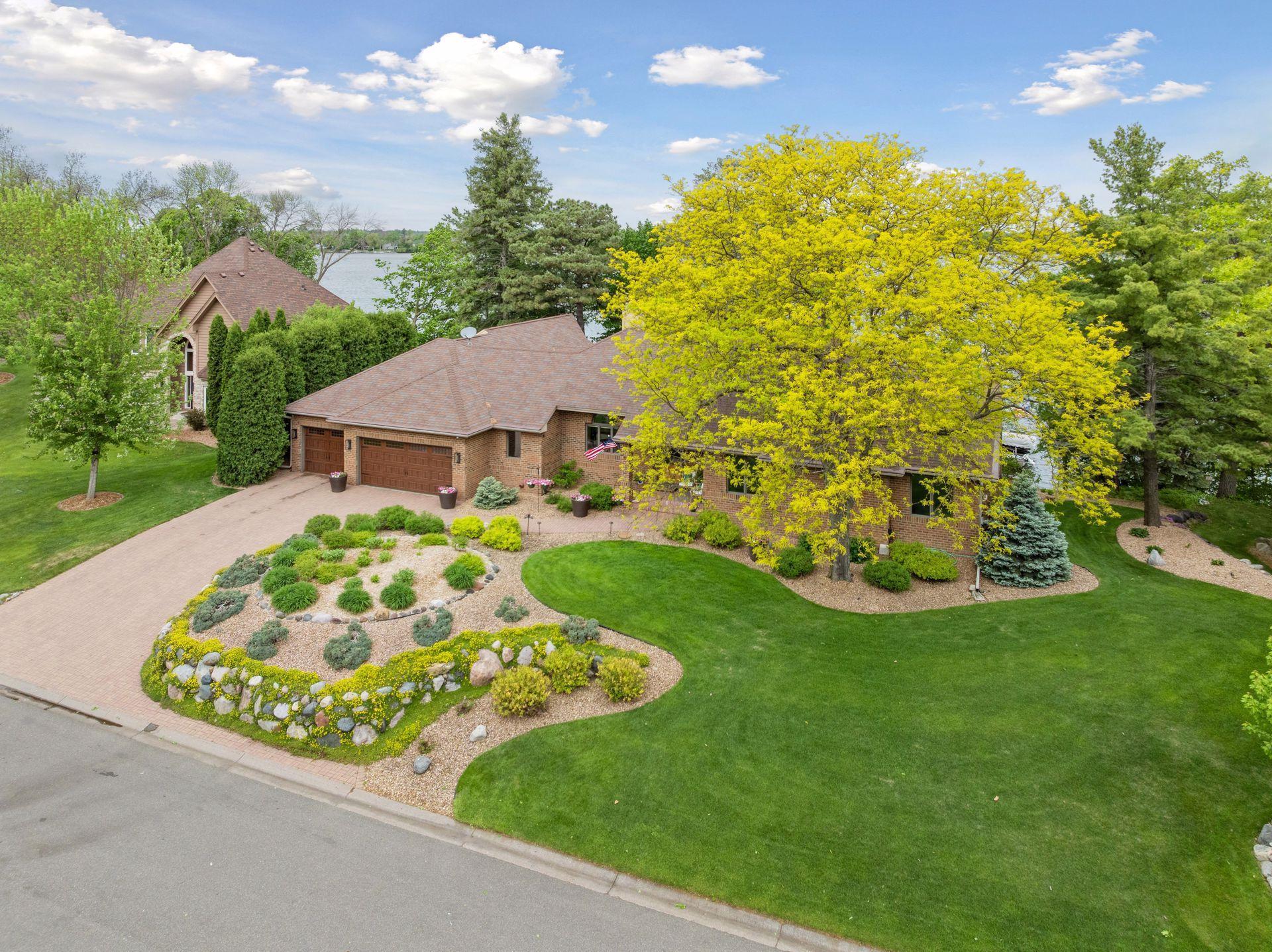 21273 Floral Bay Drive N