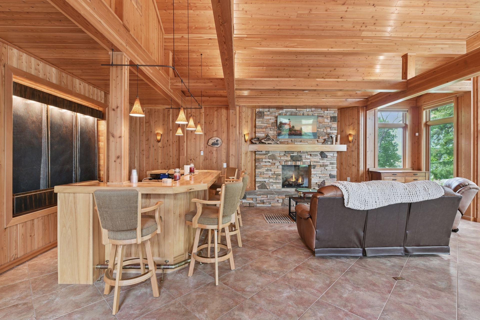 21273 Floral Bay Drive N