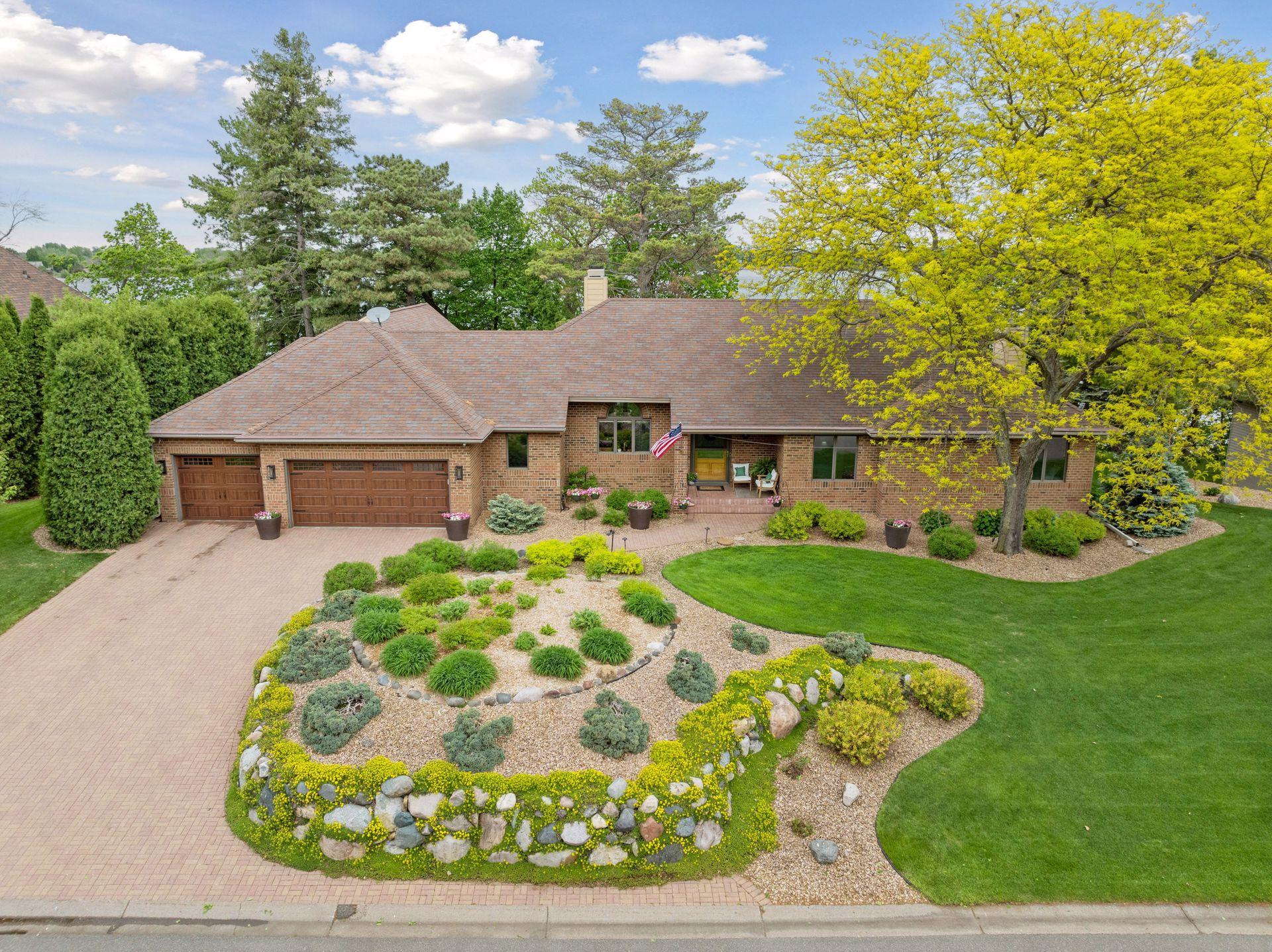 21273 Floral Bay Drive N