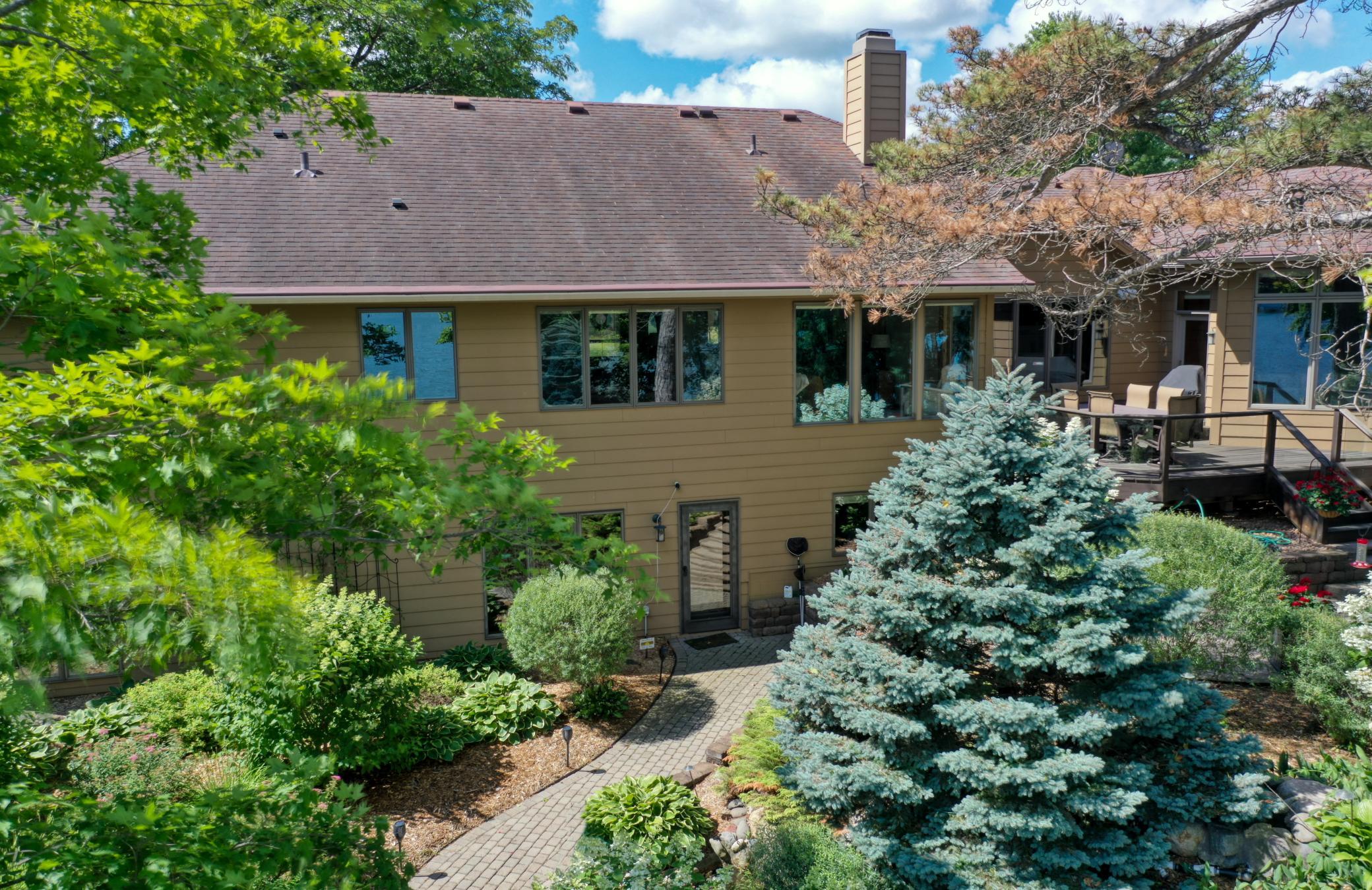 21273 Floral Bay Drive N